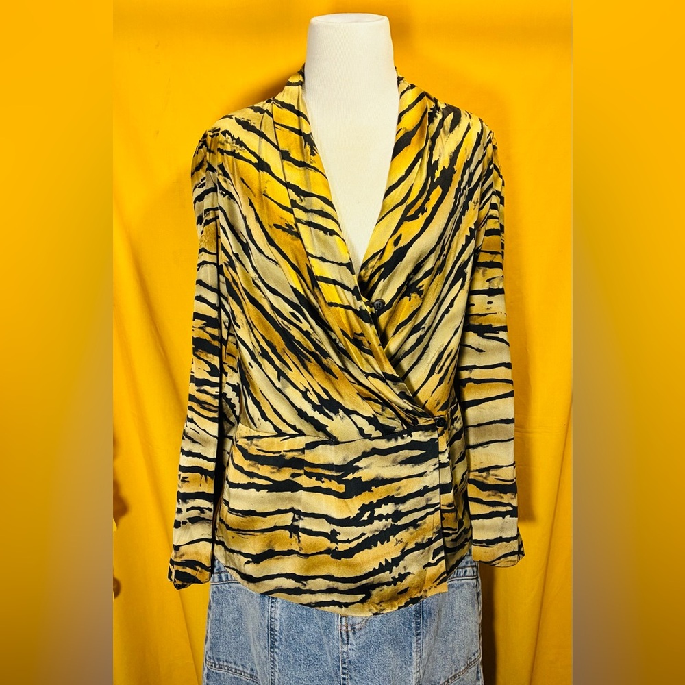 100% silk tiger print Dana Buchman cross front blouse